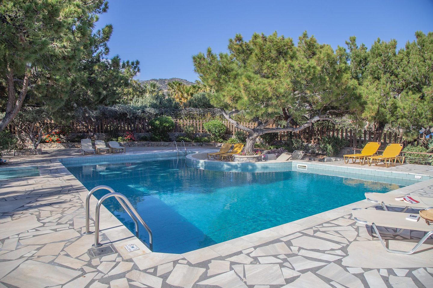 Pool and gardens 12