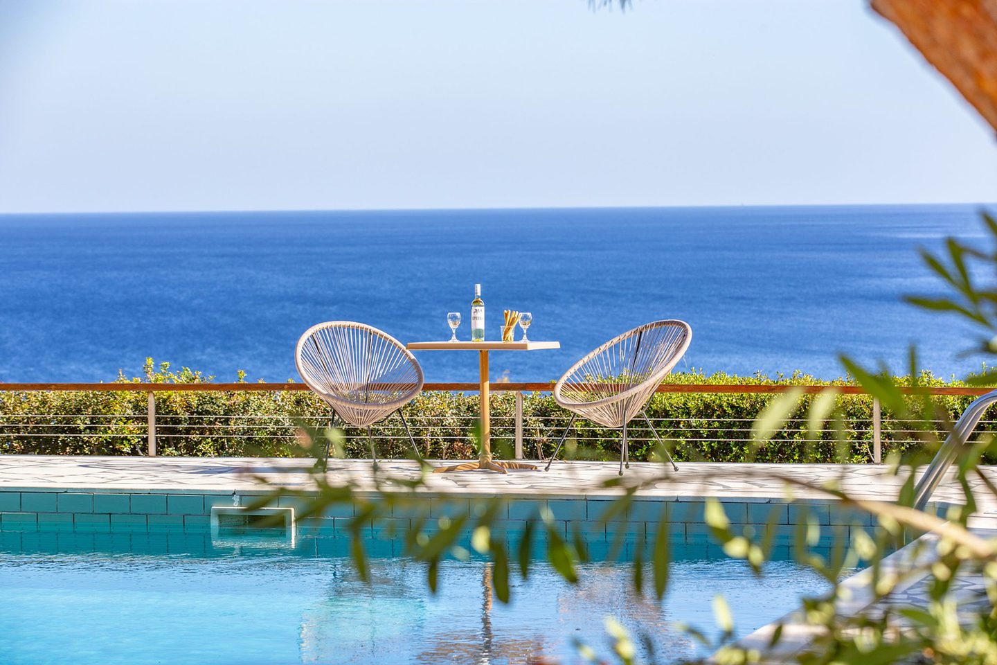 Pool and gardens 23
